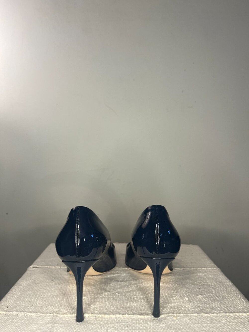 Dior Essence Pumps Navy Blue Patent Learher. 526 Marine. Worn Twice. - Picture 4 of 14